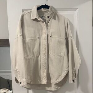 Zara Beige Casual Button-Up Shirt